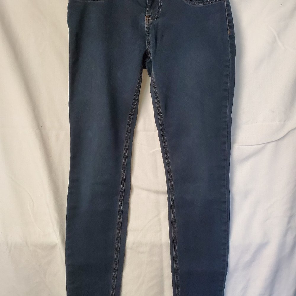ZCO Jeans Junior Size 7 Dark Blue Denim Stretch